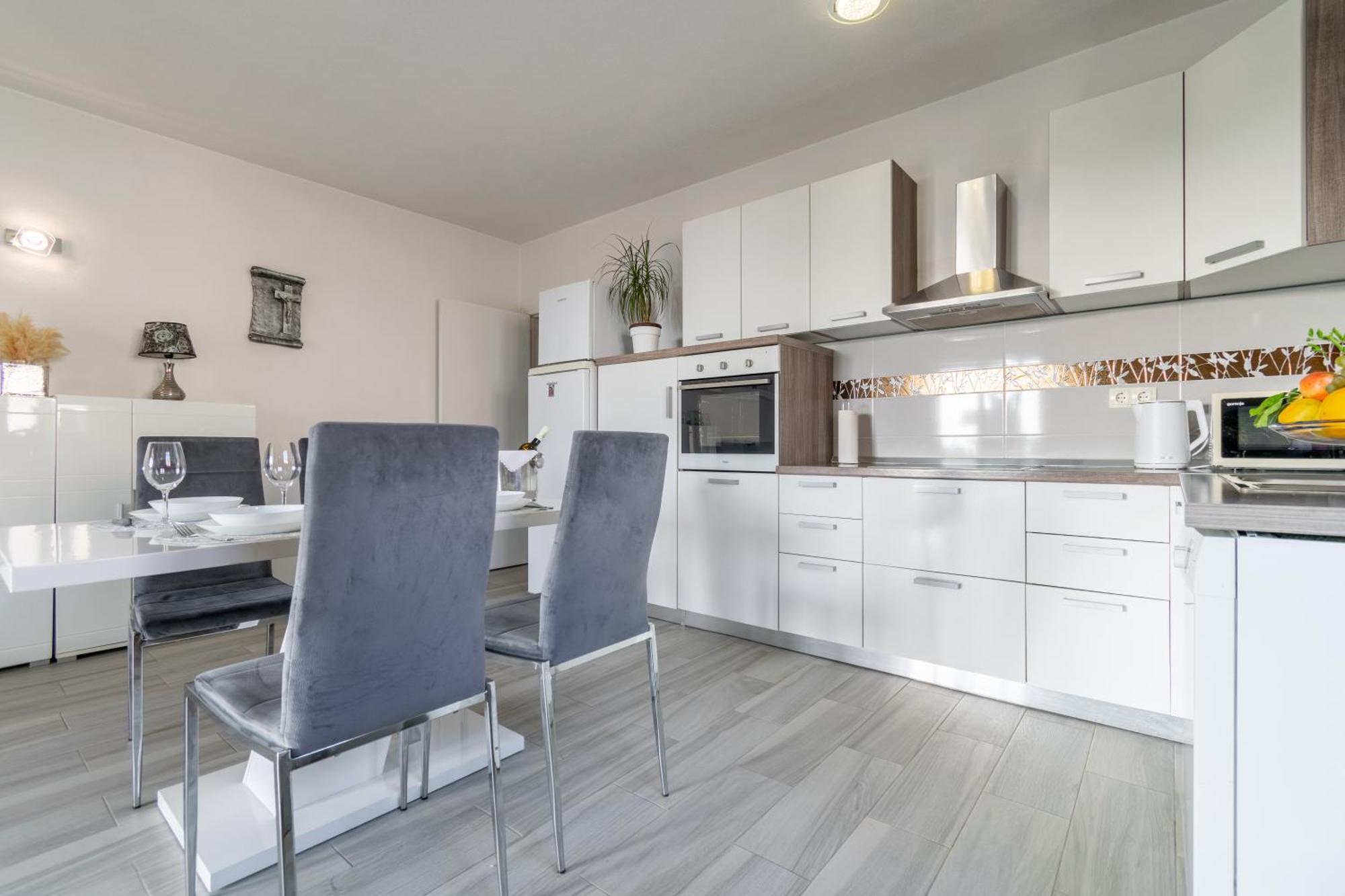 Apartman Buljan Makarska Zewnętrze zdjęcie