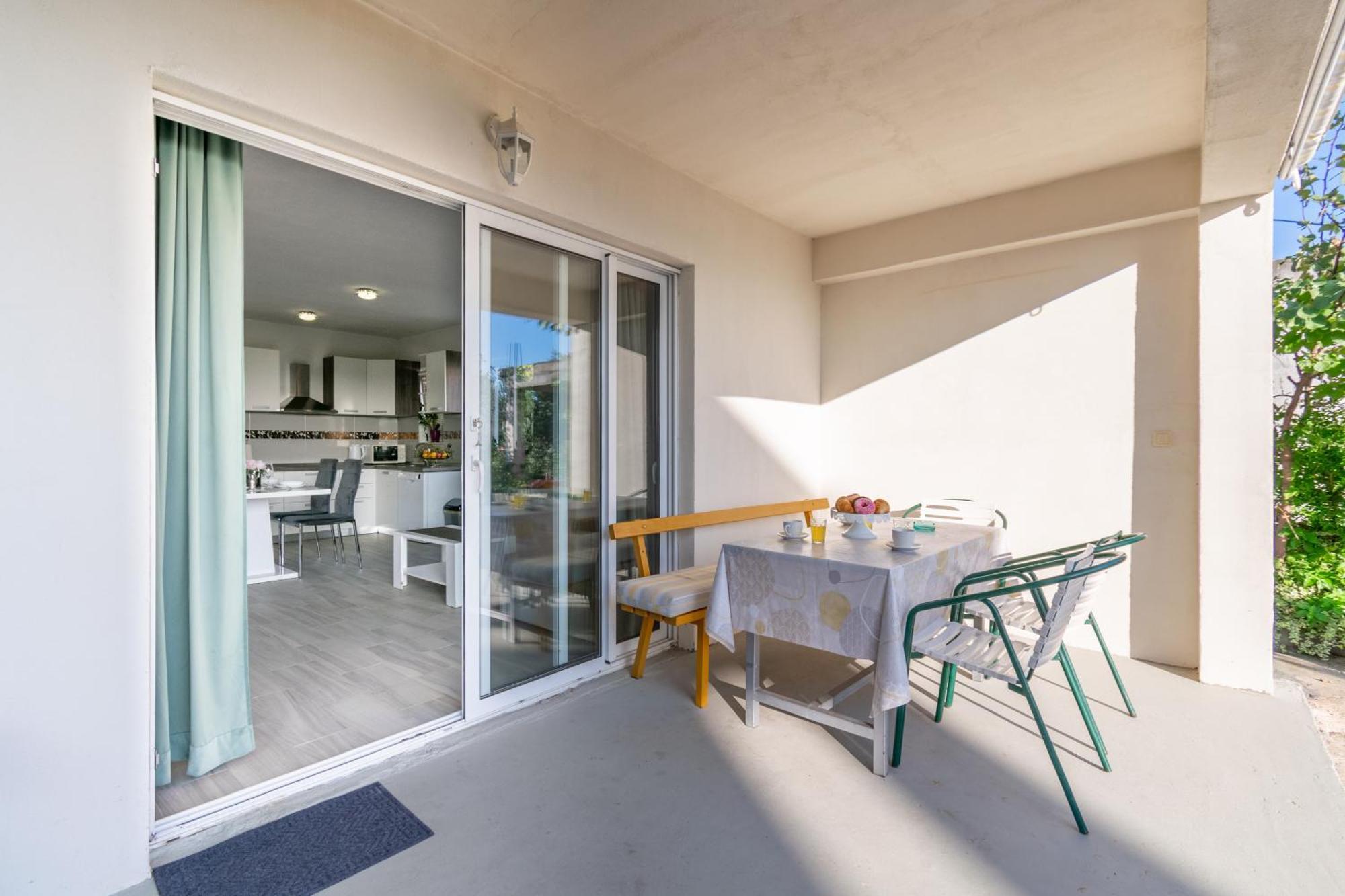 Apartman Buljan Makarska Zewnętrze zdjęcie